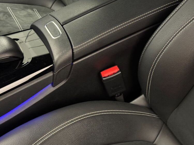 Mercedes CLA 250 E AMG foto 28