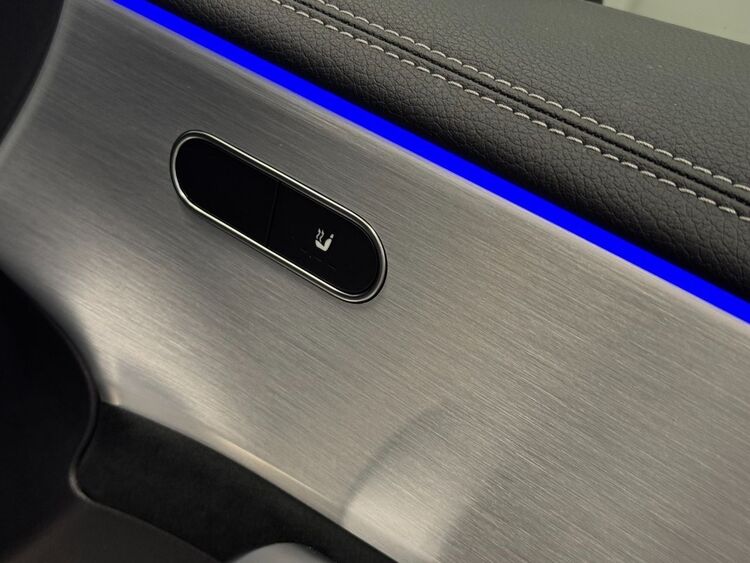 Mercedes CLA 250 E AMG foto 32