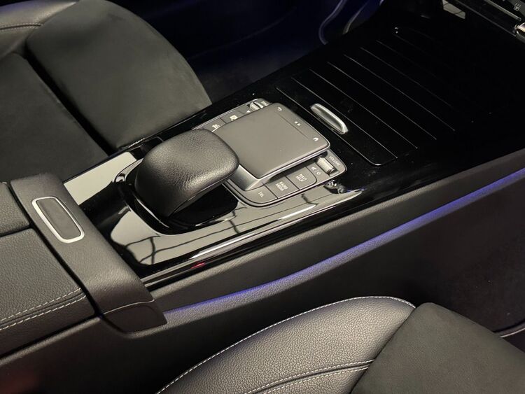 Mercedes CLA 250 E AMG foto 43