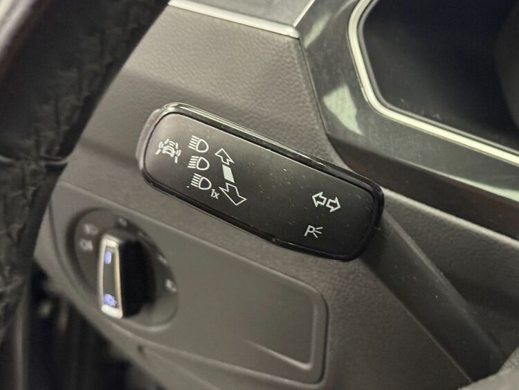 Volkswagen Tiguan R-LINE foto 22