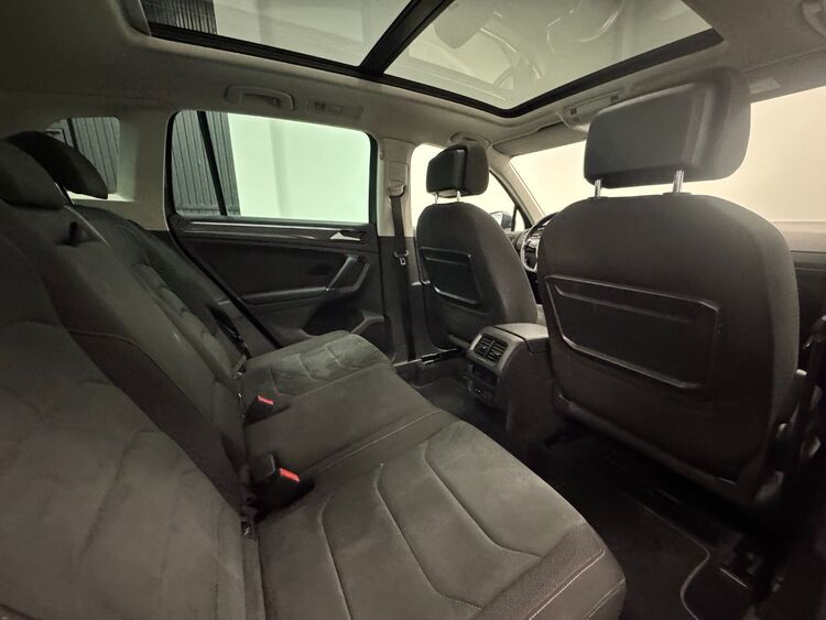 Volkswagen Tiguan R-LINE foto 43