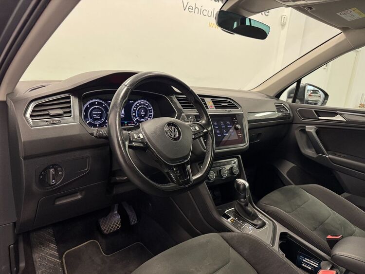 Volkswagen Tiguan R-LINE foto 8