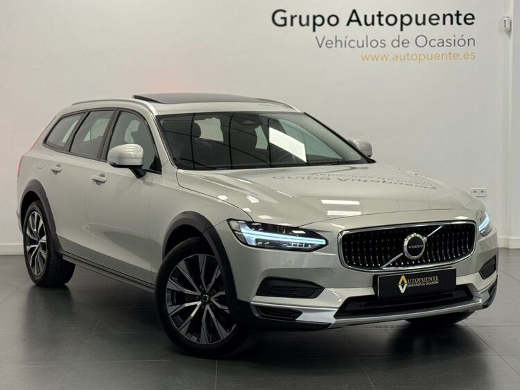 Volvo V90 CROSS COUNTRY foto 2
