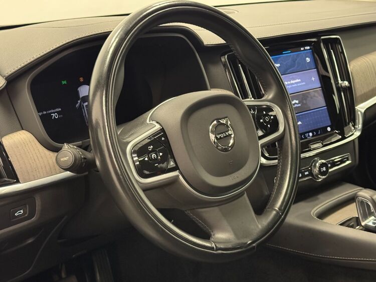 Volvo V90 CROSS COUNTRY foto 19
