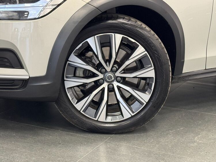 Volvo V90 CROSS COUNTRY foto 43