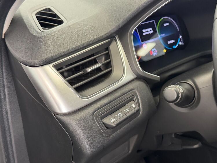 Renault Captur E TECH PLUG IN HYBRID foto 17