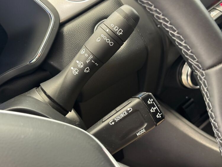 Renault Captur E TECH PLUG IN HYBRID foto 21