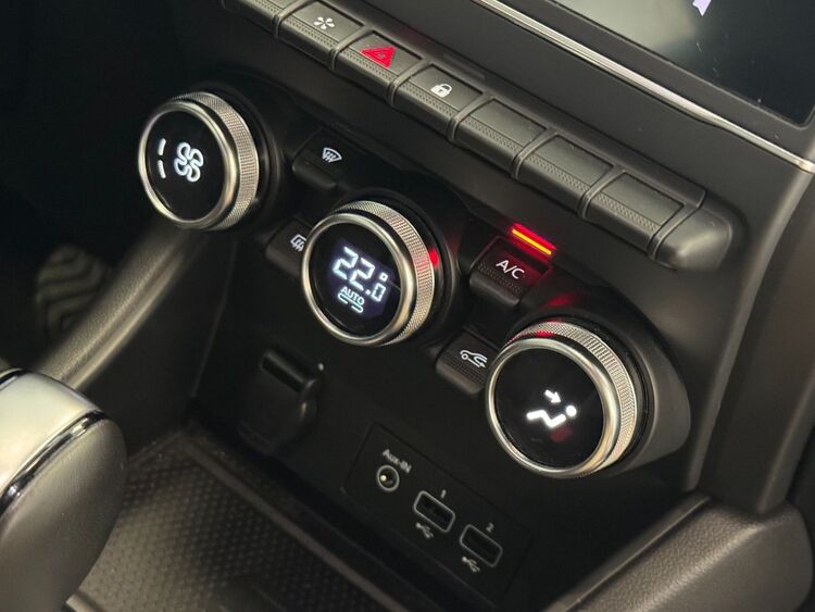 Renault Captur E TECH PLUG IN HYBRID foto 35