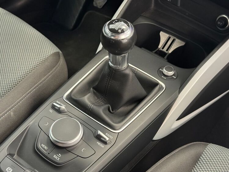 Audi Q2 ADVANCE foto 42