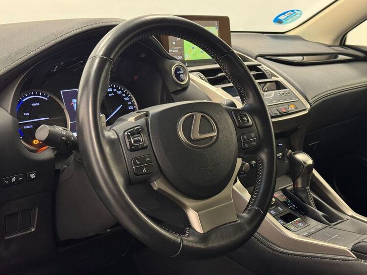 Lexus NX 300H BUSINESS foto 19