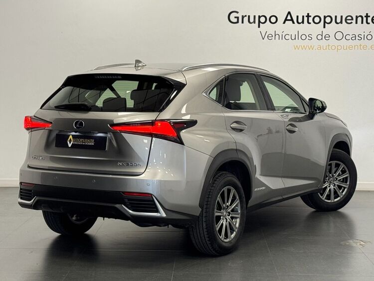 Lexus NX 300H BUSINESS foto 4