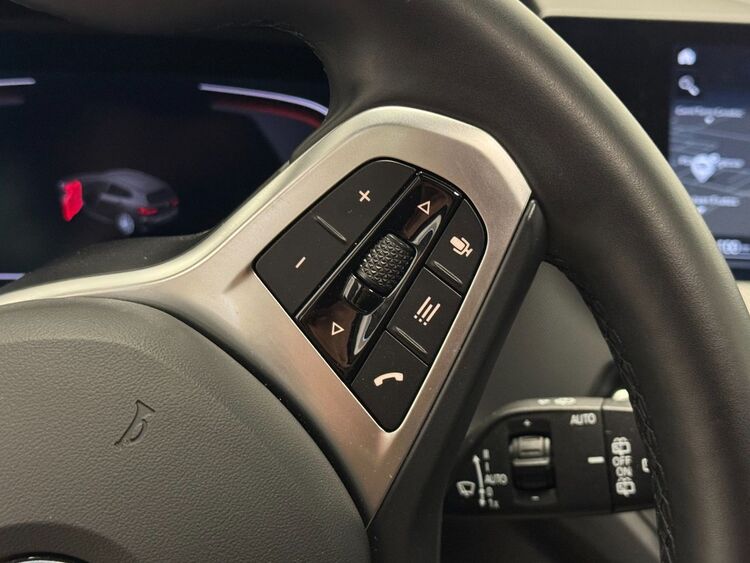 BMW Serie 1 M foto 26