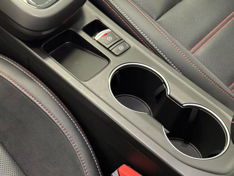 Renault Arkana E TECH RS LINE foto 29