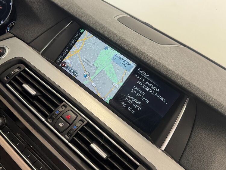 BMW Serie 5 530D foto 33