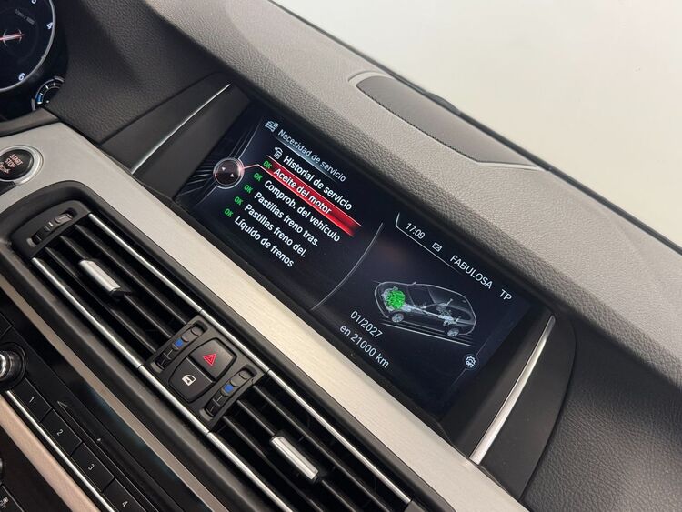 BMW Serie 5 530D foto 35