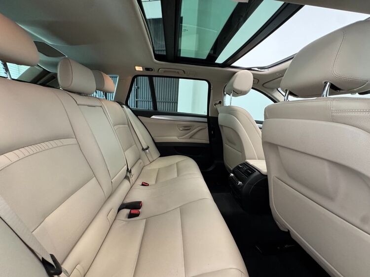 BMW Serie 5 530D foto 45