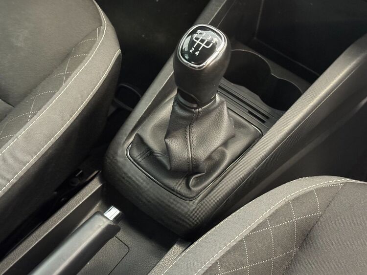 Skoda Fabia AMBITION foto 40