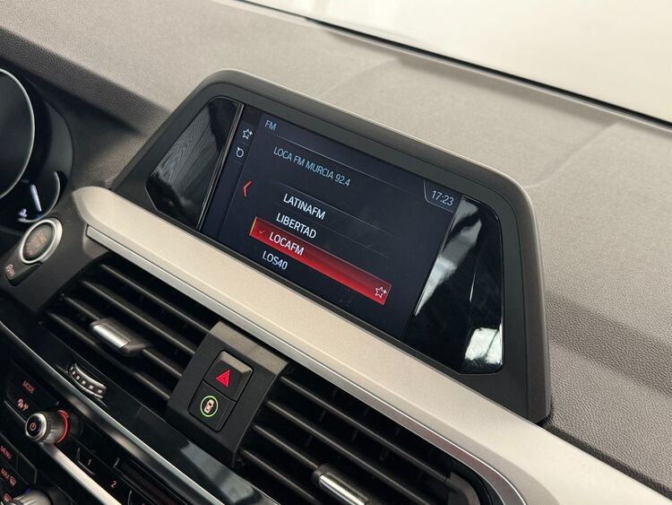 BMW X3 XDRIVE 20D foto 33