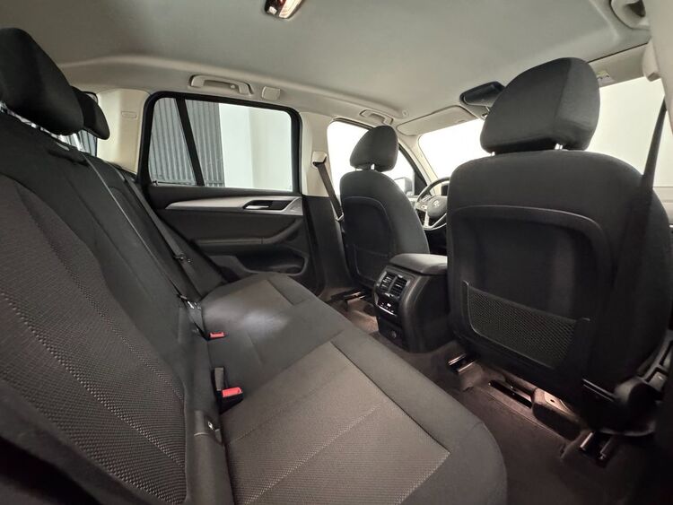 BMW X3 XDRIVE 20D foto 41