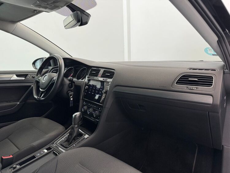 Volkswagen Golf ADVANCE foto 29