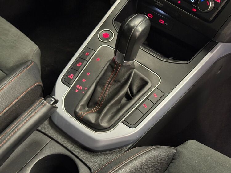 Seat Arona FR foto 40