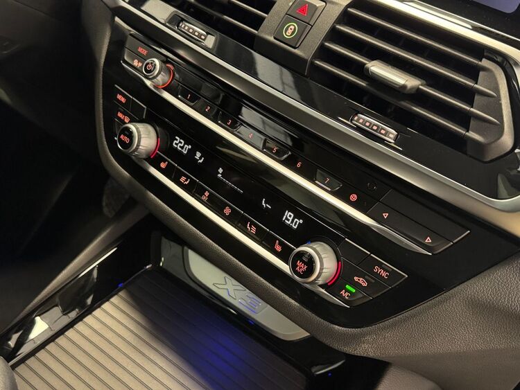 BMW X3 XDRIVE XLINE foto 40