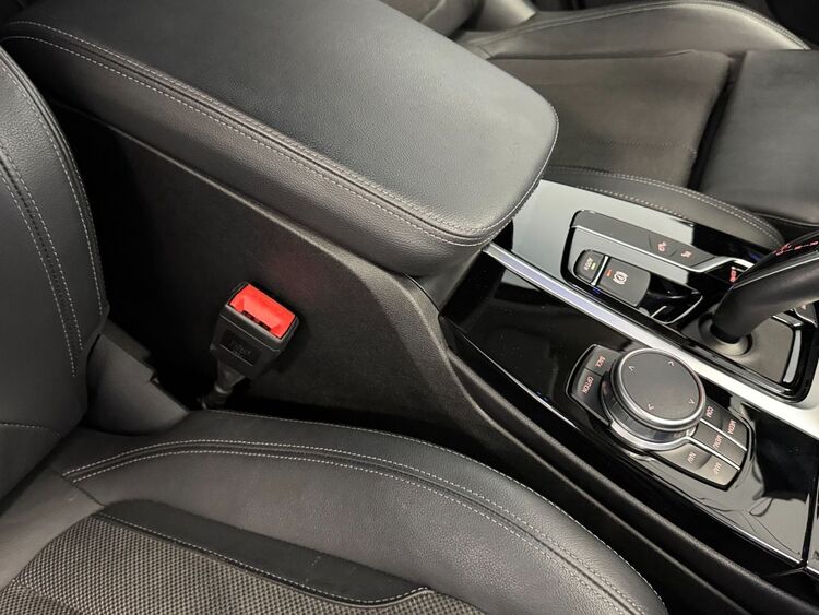 BMW X3 XDRIVE XLINE foto 45