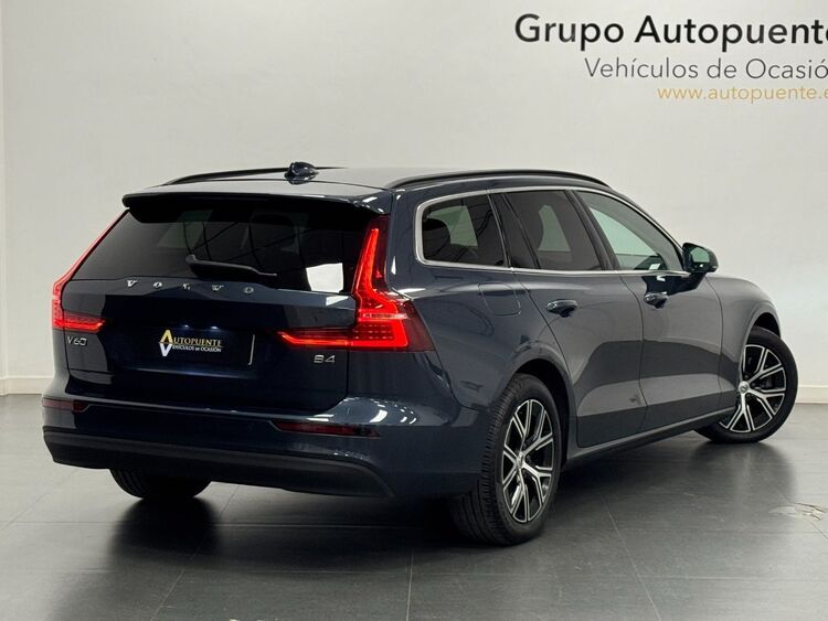 Volvo V60 CORE AUTO foto 4