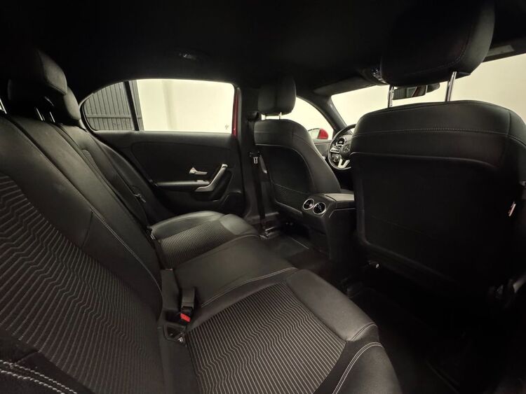 Mercedes Clase A 180D foto 37