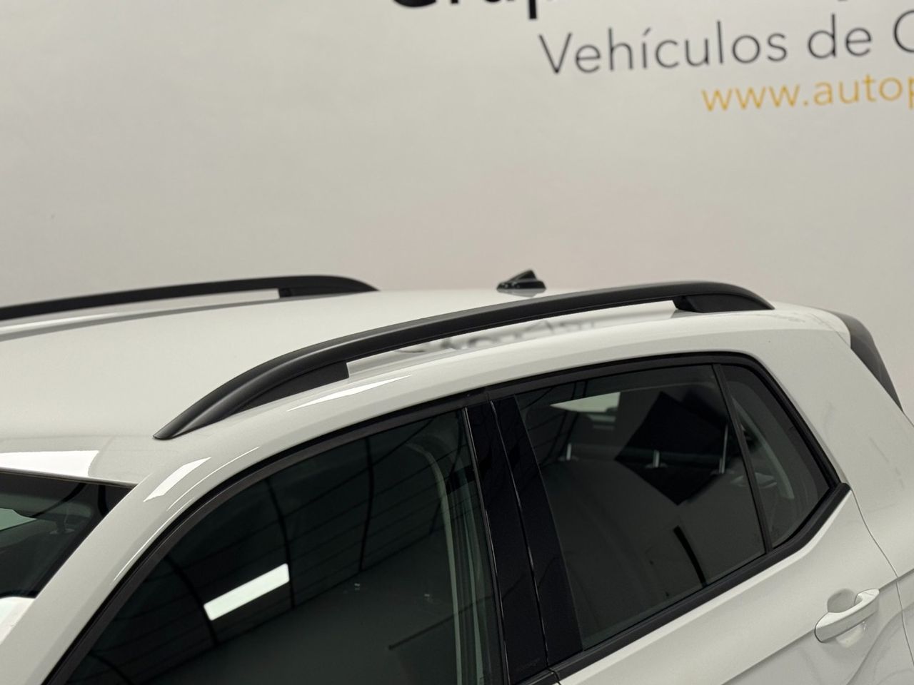 Volkswagen T-Cross ADVANCE miniatura 33