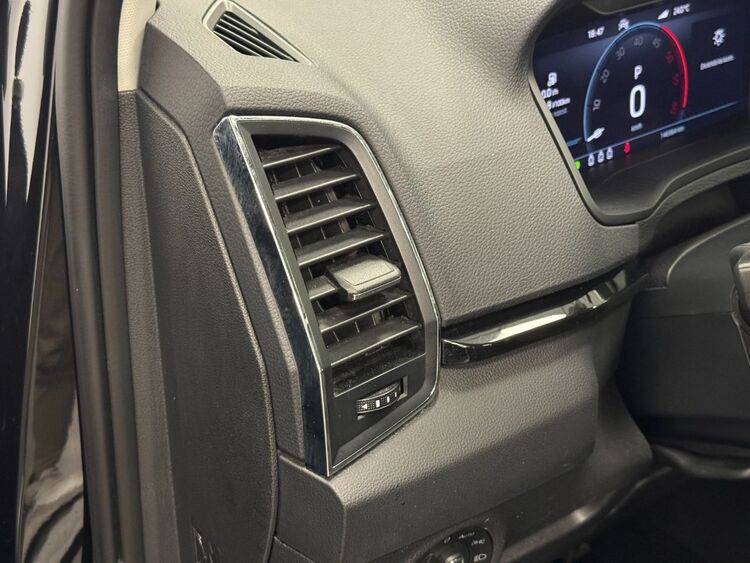 Skoda Karoq STYLE foto 18