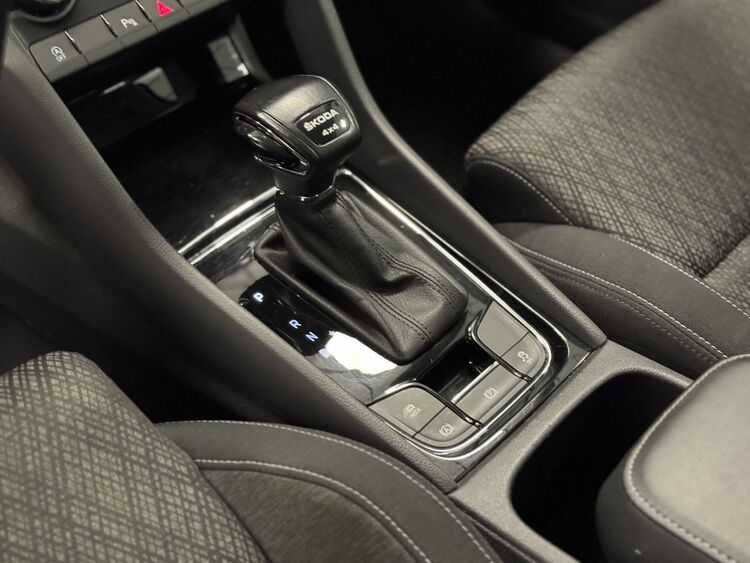 Skoda Karoq STYLE foto 26