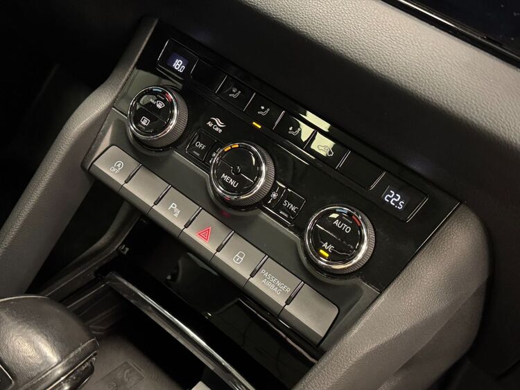 Skoda Karoq STYLE foto 37