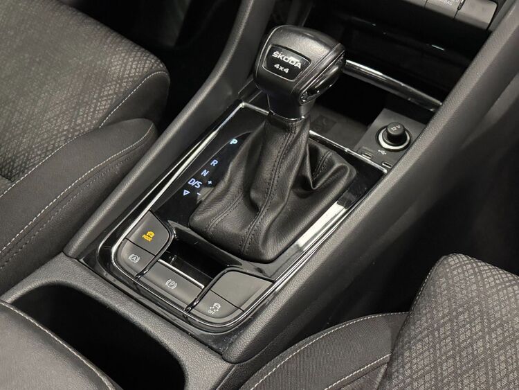 Skoda Karoq STYLE foto 39