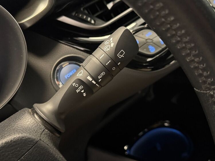 Toyota C-HR ADVANCE foto 23