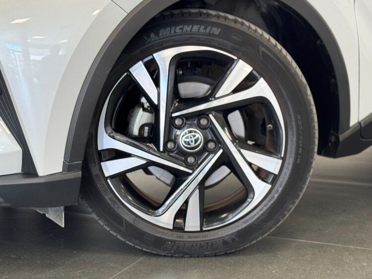 Toyota C-HR ADVANCE foto 43