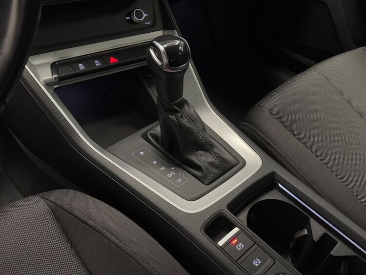 Audi Q3 ADVANCED foto 21