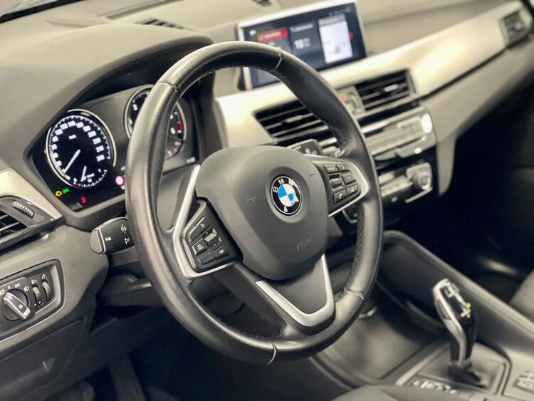 BMW X1 SDRIVE 18D foto 18