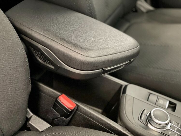 BMW X1 SDRIVE 18D foto 43