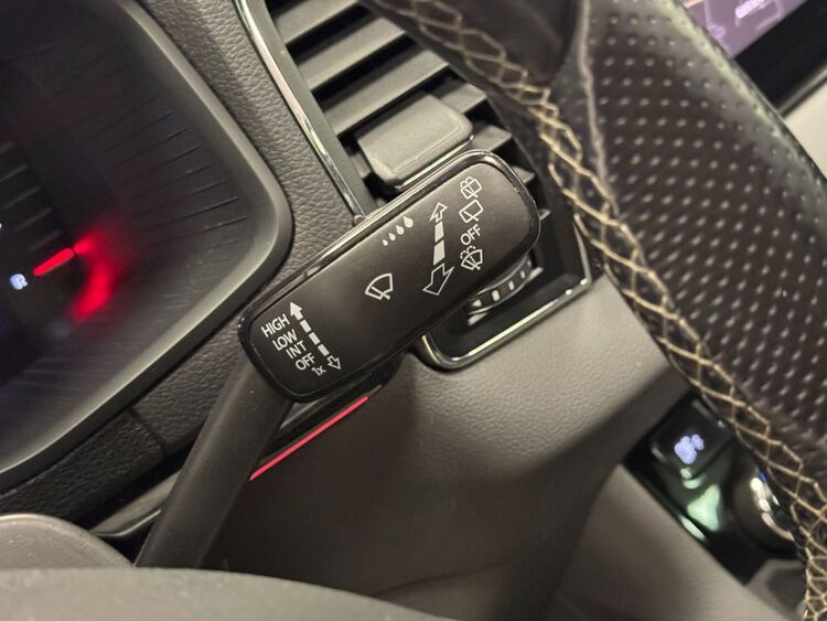 Skoda Karoq SPORTLINE foto 25