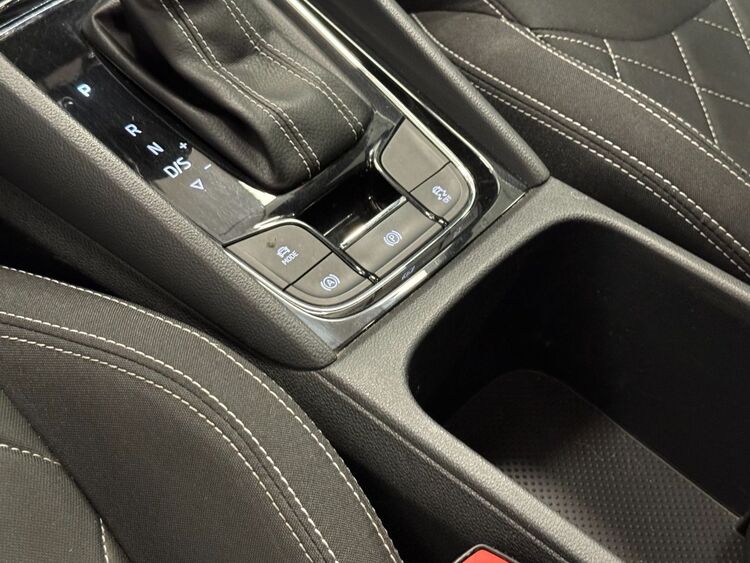 Skoda Karoq SPORTLINE foto 29