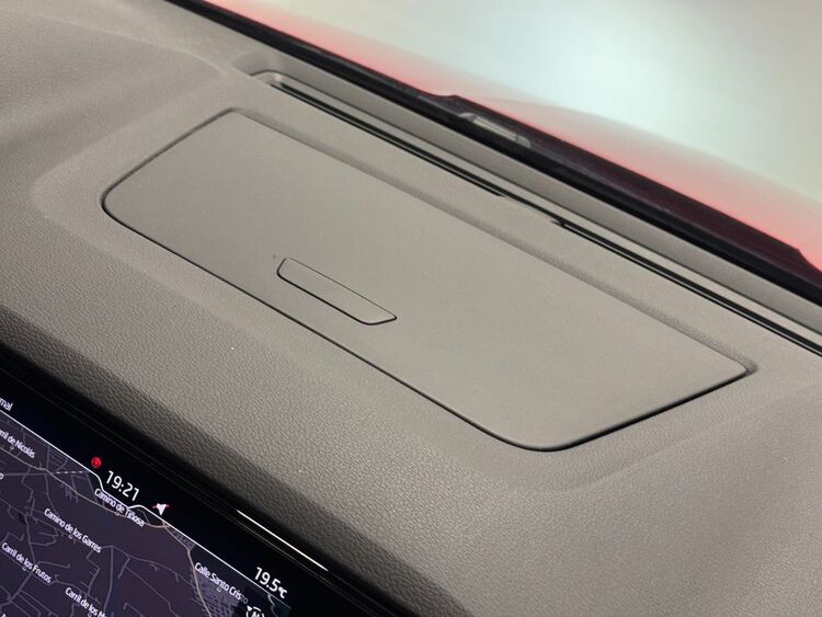 Skoda Karoq SPORTLINE foto 38