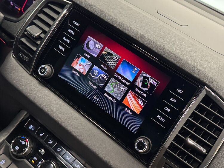 Skoda Karoq SPORTLINE foto 40