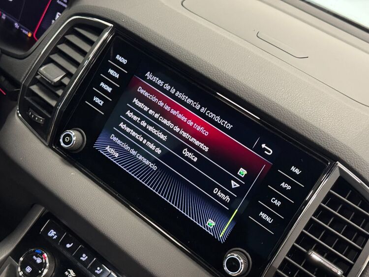 Skoda Karoq SPORTLINE foto 42