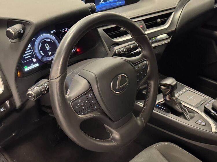 Lexus NX UX 250H PREMIUM foto 19