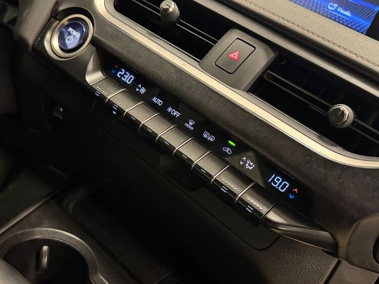 Lexus NX UX 250H PREMIUM foto 32