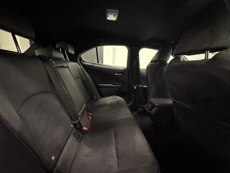 Lexus NX UX 250H PREMIUM foto 36