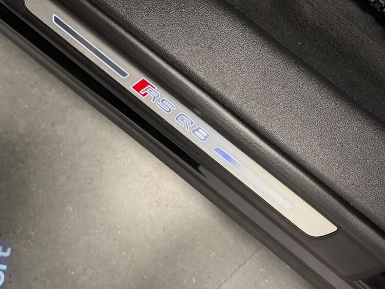 Audi Q8 RSQ8 foto 24