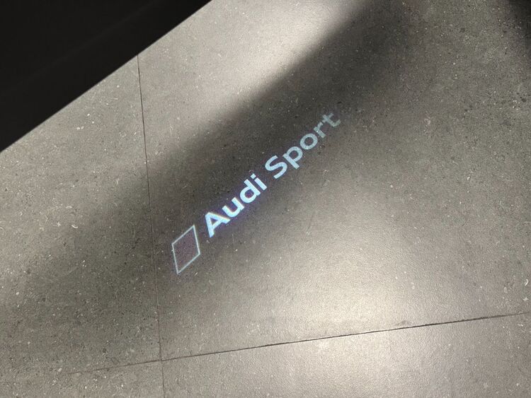 Audi Q8 RSQ8 foto 25