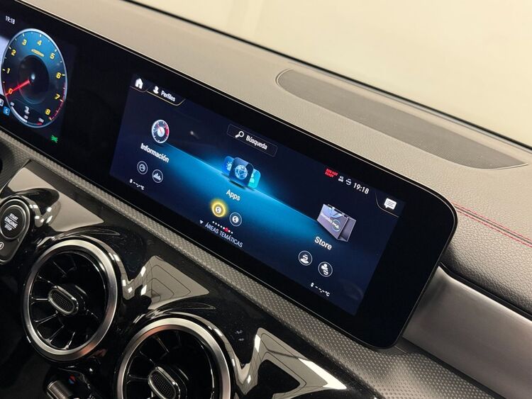 Mercedes CLA CLA 200 foto 33